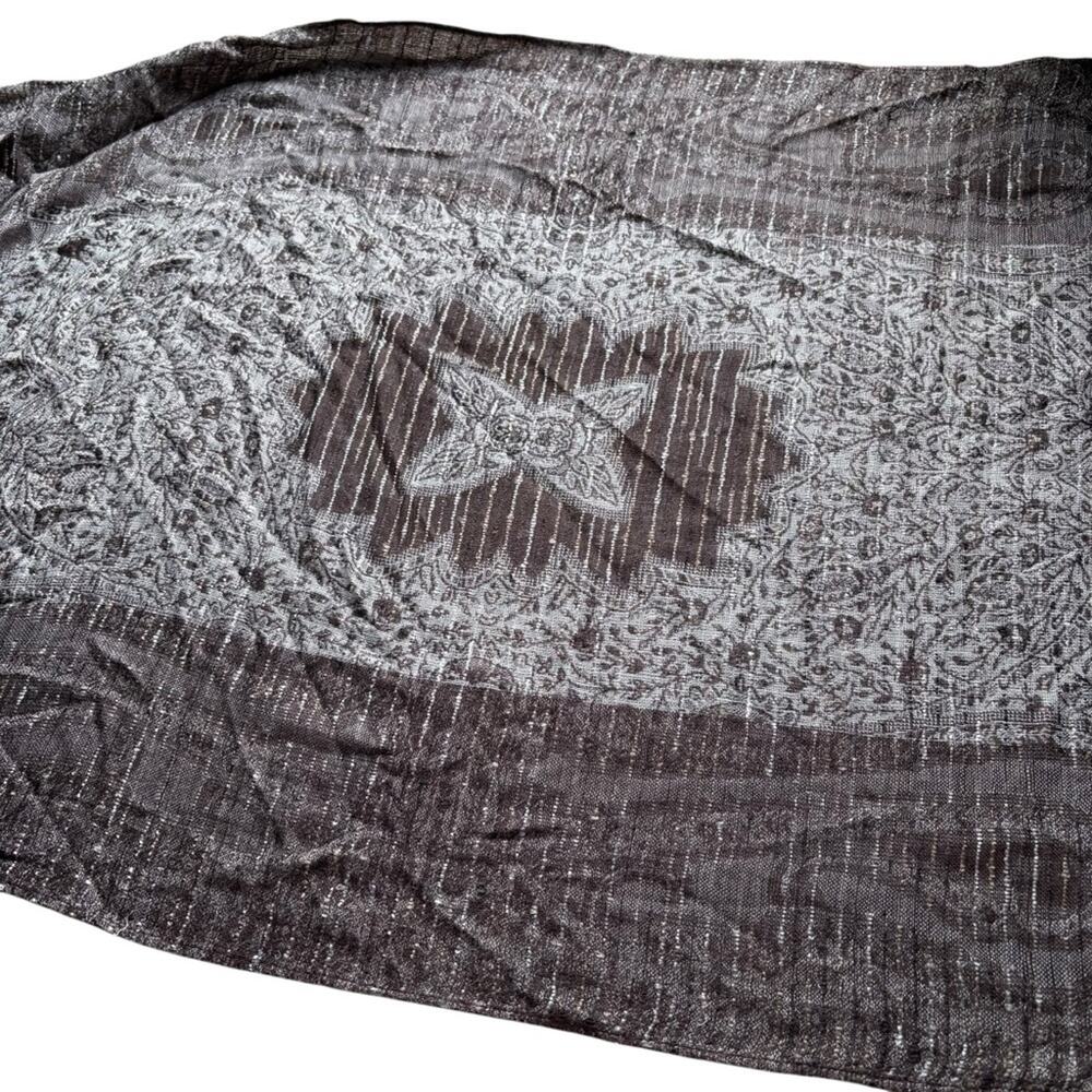 Charming Charlie Gray Geometric Scarf